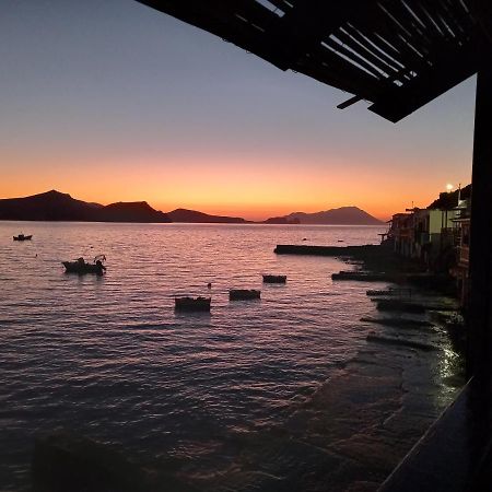 Sunset Klima Boathouse Villa ภายนอก รูปภาพ